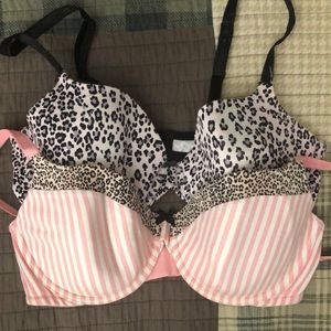 Lot of 2 Victoria’s Secret lined Demi 38D